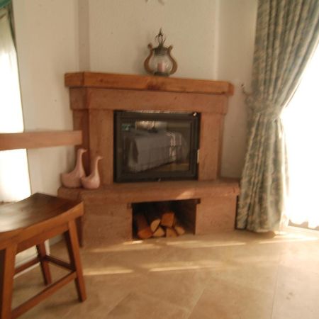 Ayvalı Cunda Fora Hotel חדר תמונה