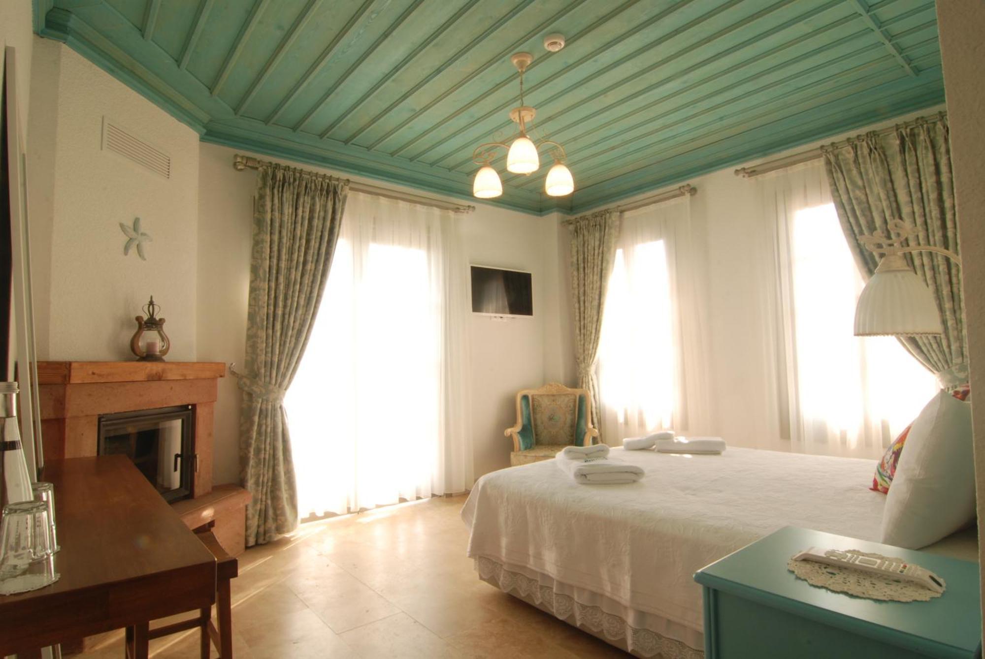 Ayvalı Cunda Fora Hotel חדר תמונה