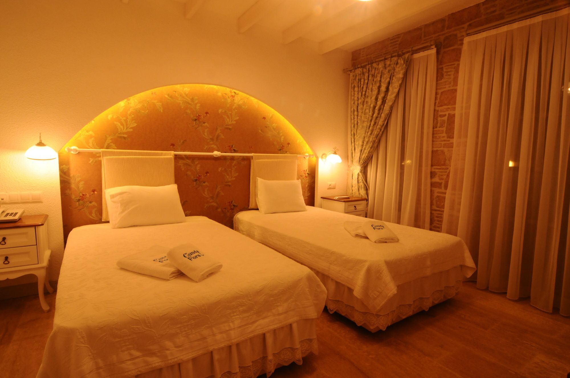 Ayvalı Cunda Fora Hotel מראה חיצוני תמונה