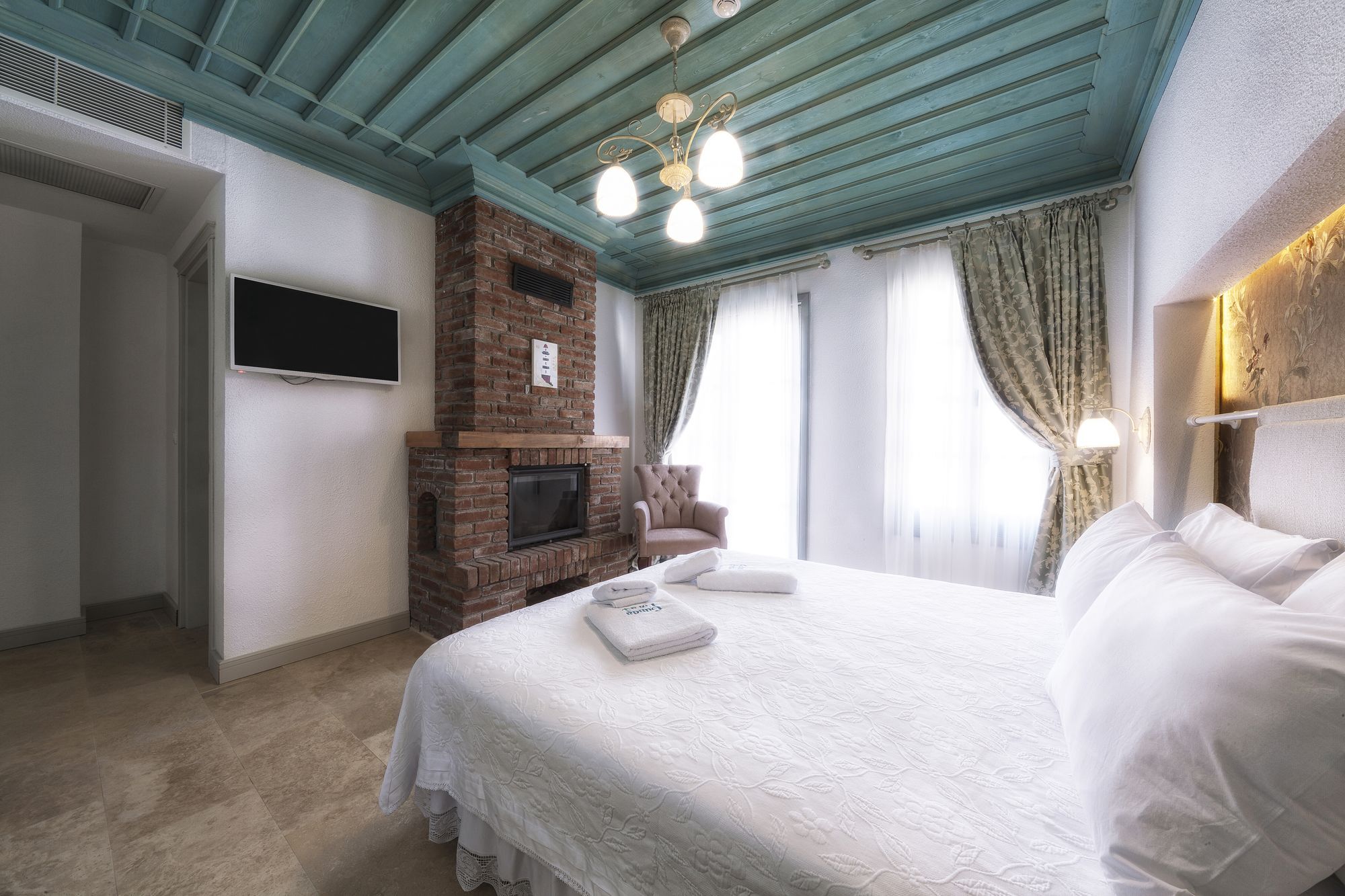 Ayvalı Cunda Fora Hotel מראה חיצוני תמונה